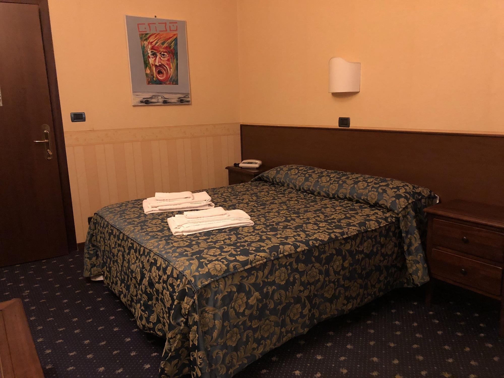 Hotel Parco Fiera Турин Экстерьер фото